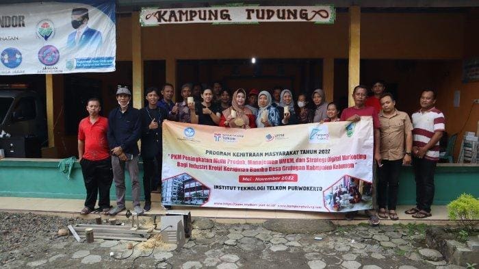 IT Telkom Purwokerto dan Desa Grujugan Kebumen Laksanakan Program Kemitraan Masyarakat – Tribun Jateng IT Telkom Purwokerto dan Desa Grujugan Kebumen Laksanakan Program Kemitraan Masyarakat – Tribun Jateng