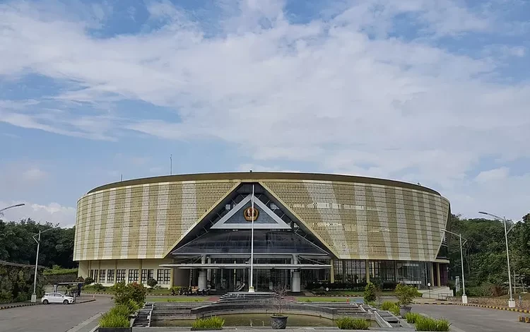 Hih ! 3 Kampus di Bandung Ini Terkenal Punya Cerita Mistis Menyeramkan Lho – Ayo Bandung – Ayo Bandung Hih ! 3 Kampus di Bandung Ini Terkenal Punya Cerita Mistis Menyeramkan Lho – Ayo Bandung – Ayo Bandung