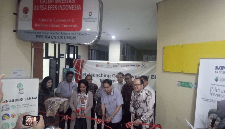 Kembali Buka Galeri Investasi, MNC Sekuritas Kali Ini Hadir di Universitas Telkom Bandung – Okefinance Kembali Buka Galeri Investasi, MNC Sekuritas Kali Ini Hadir di Universitas Telkom Bandung – Okefinance