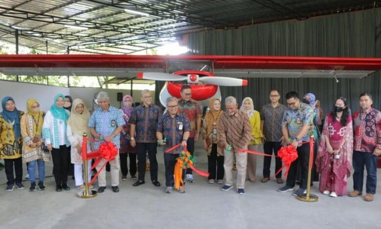 Kembangkan Avionics, Telkom University Terima Hibah Pesawat dari TNI Kembangkan Avionics, Telkom University Terima Hibah Pesawat dari TNI
