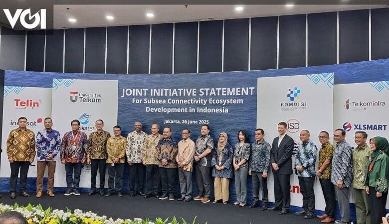 Komdigi dan Telkom University Targetkan Cetak Talenta Digital di Sektor Kovektivitas Bawah Laut Komdigi dan Telkom University Targetkan Cetak Talenta Digital di Sektor Kovektivitas Bawah Laut