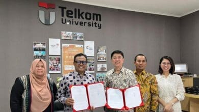 Telkom University dan Kaspersky Perkuat Kolaborasi untuk Cetak Talenta Keamanan Siber Telkom University dan Kaspersky Perkuat Kolaborasi untuk Cetak Talenta Keamanan Siber