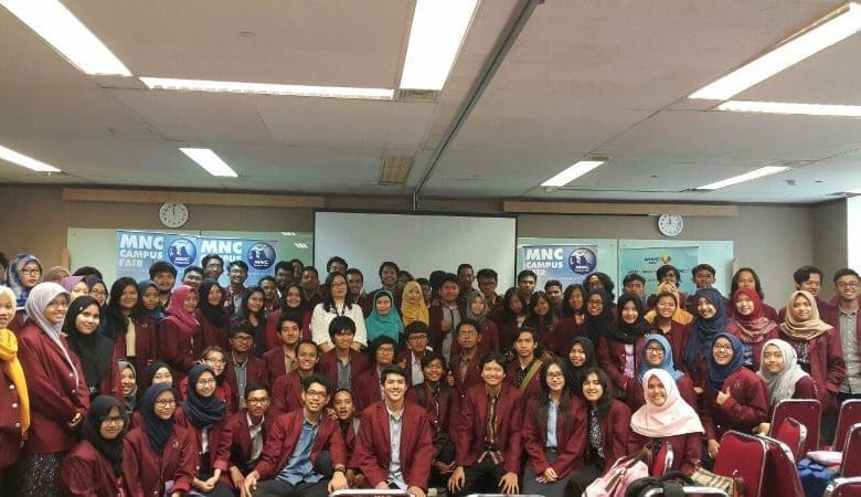 Mahasiswa Telkom University Timba Ilmu di MNC – Okezone Edukasi