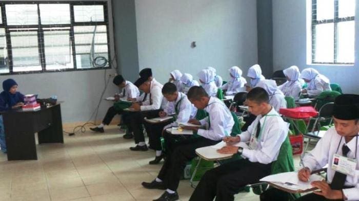 Kuliah di Kalsel Diklaim Lebih Murah, Ada Diskon untuk Mahasiswa Baru – Banjarmasin Post