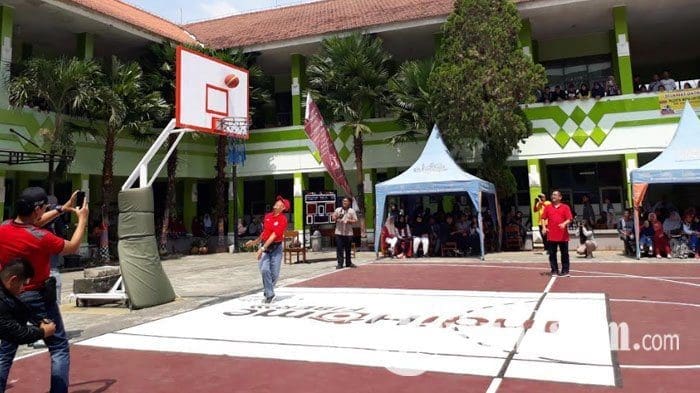 Lewat Basket, SMK Telkom Malang Jaring Siswa Prestasi Non-Akademik – TribunJatim.com