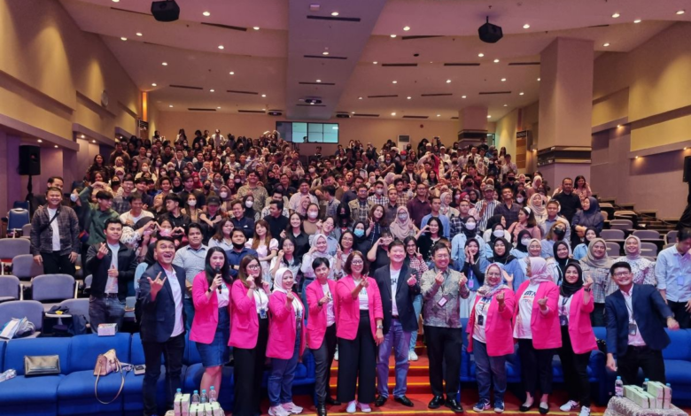 Angin Kencang Rusak Sejumlah Bangunan Universitas Telkom – Republika Online