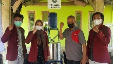 Mahasiswa Telkom University Ciptakan Alat Pengupas Kentang Secara Efisien