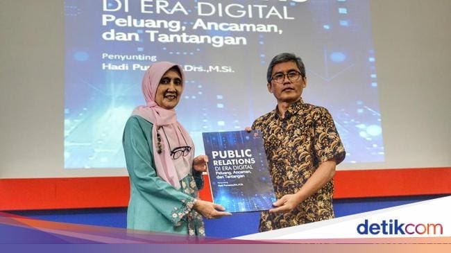 23 Dosen Prodi Digital PR Tel-U Bikin Buku Kolaborasi