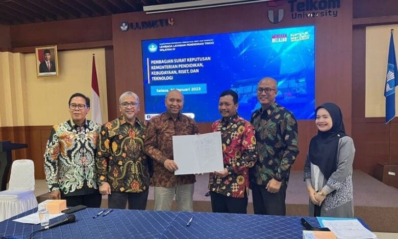 Tingkatkan Mutu Pendidikan, Telkom University dan IT Telkom Jakarta Resmi Merger