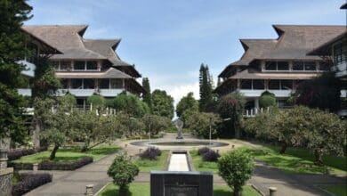 15 universitas terbaik Indonesia 2024 versi Webometrics