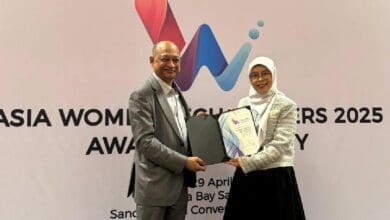 Dosen Telkom University Lia Yuldinawati Raih Asia Women Tech Leaders Awards 2025