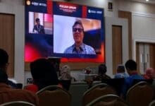 Isi Kuliah Umum di Telkom University Purwokerto, Wamen Komdigi Minta Kampus Cetak AI Talent