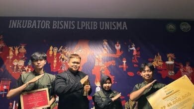 Pada Innovillage Competition Telkom University Tim Egg Pasturize, Tenant Sosiopreneur LPKIB Unisma Sukses Angkat Piala Emas Juara Pertama Kategori Kerawanan Pangan