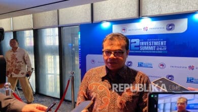 Cara Sikapi Kemajuan AI, Wamenkomdigi: Kampus Jadi AI Talent Factory