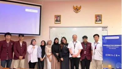 Dosen Telkom University Perkuat Literasi Digital Masyarakat Tamansari Melalui Pelatihan Website