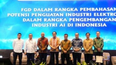 Rektor Tel-U: Revolusi AI Bukan Soal Algoritma, melainkan Ekosistem yang Berdampak Batam